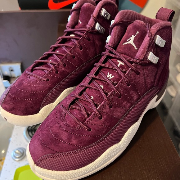 Jordan Retro 12 Bordeaux - Picture 1 of 4